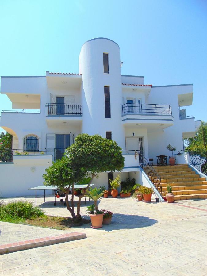 Villa Giovanni 法里拉基 外观 照片